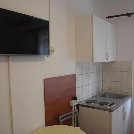 Studio Apartment In Starigrad-Paklenica I Apartament Seline