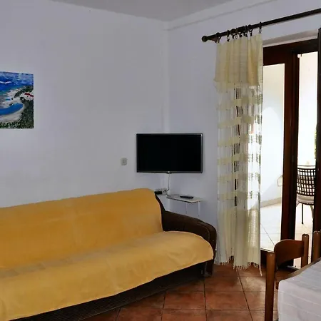 Studio Apartment In Starigrad-Paklenica I